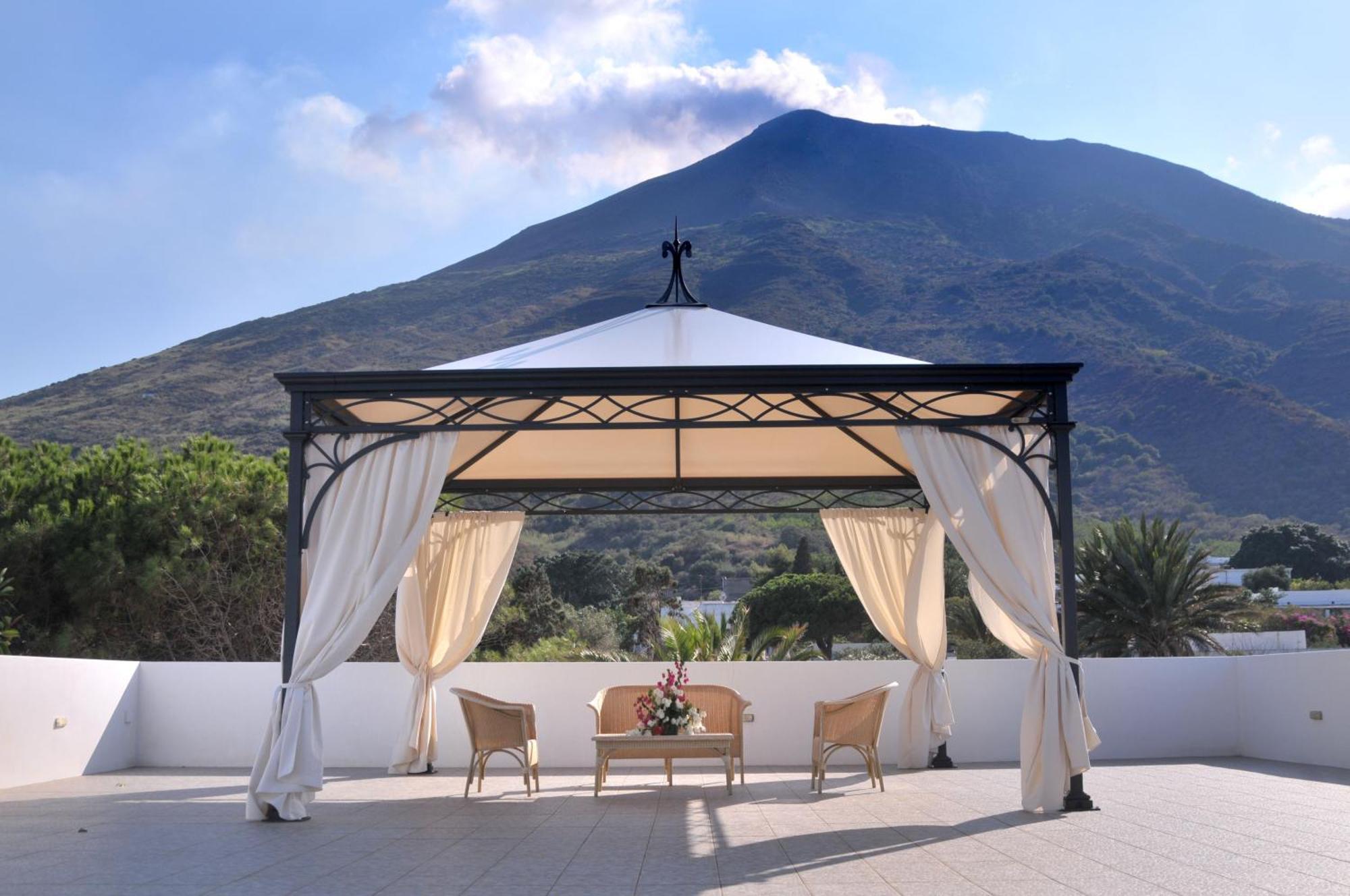 Hotel Villaggio Stromboli - Isola Di 斯特龙博利 外观 照片