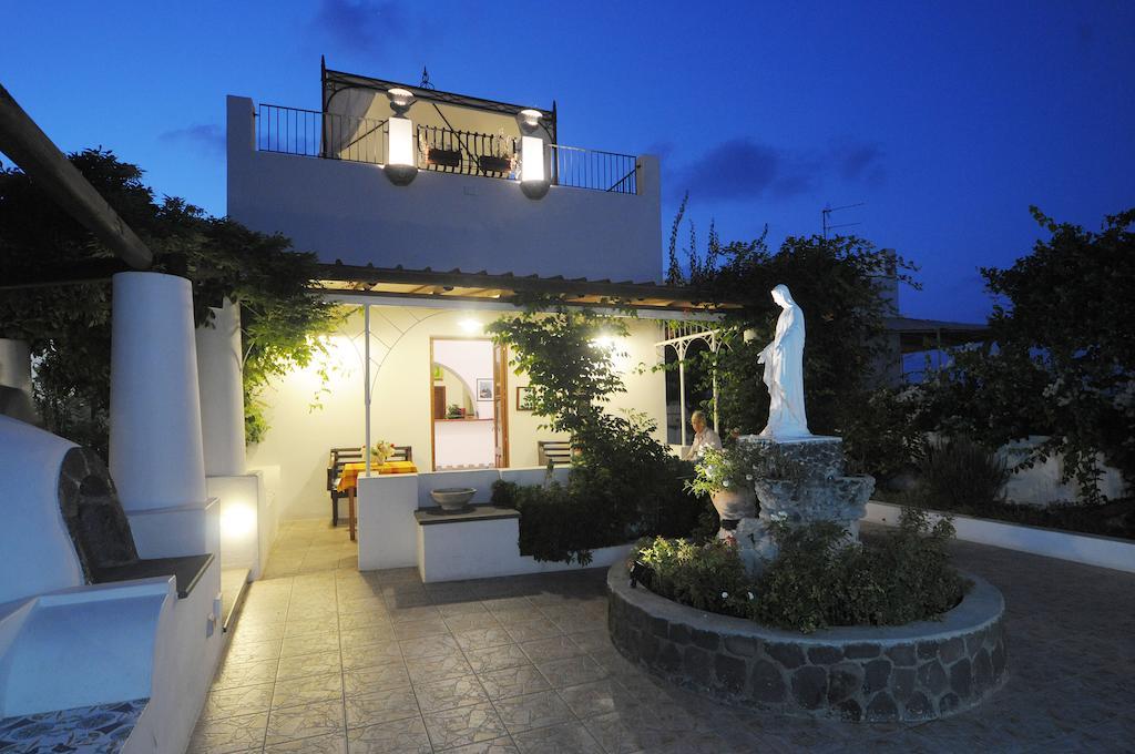 Hotel Villaggio Stromboli - Isola Di 斯特龙博利 外观 照片