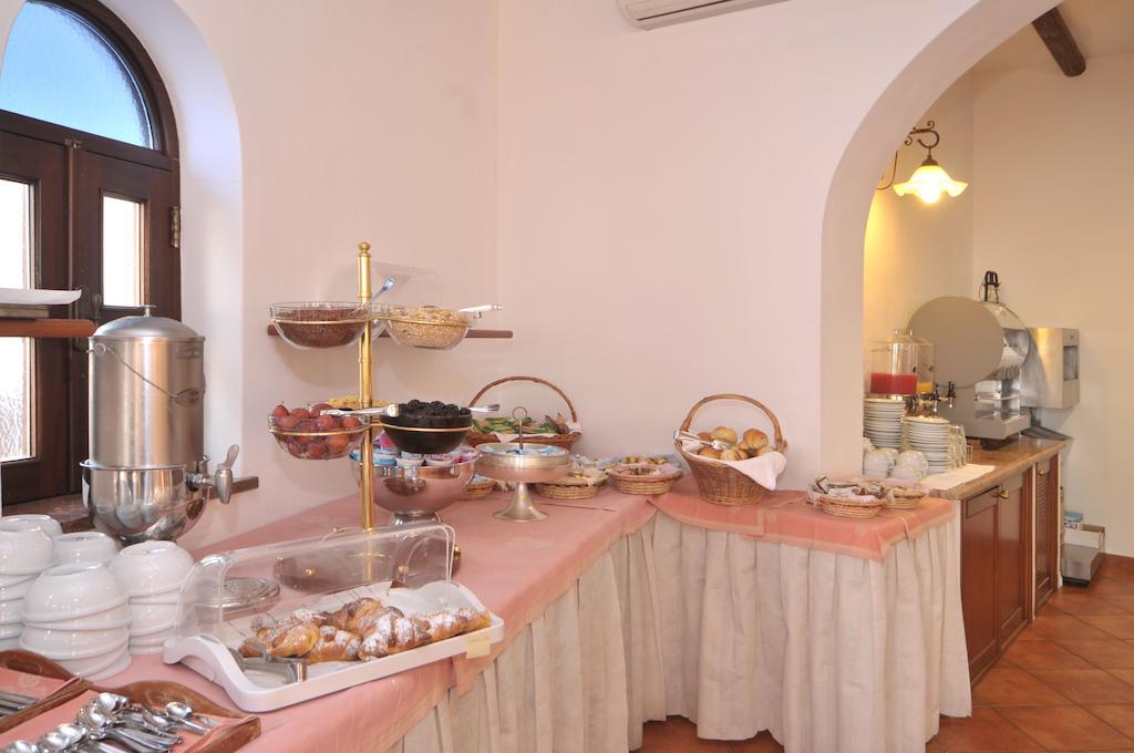 Hotel Villaggio Stromboli - Isola Di 斯特龙博利 外观 照片