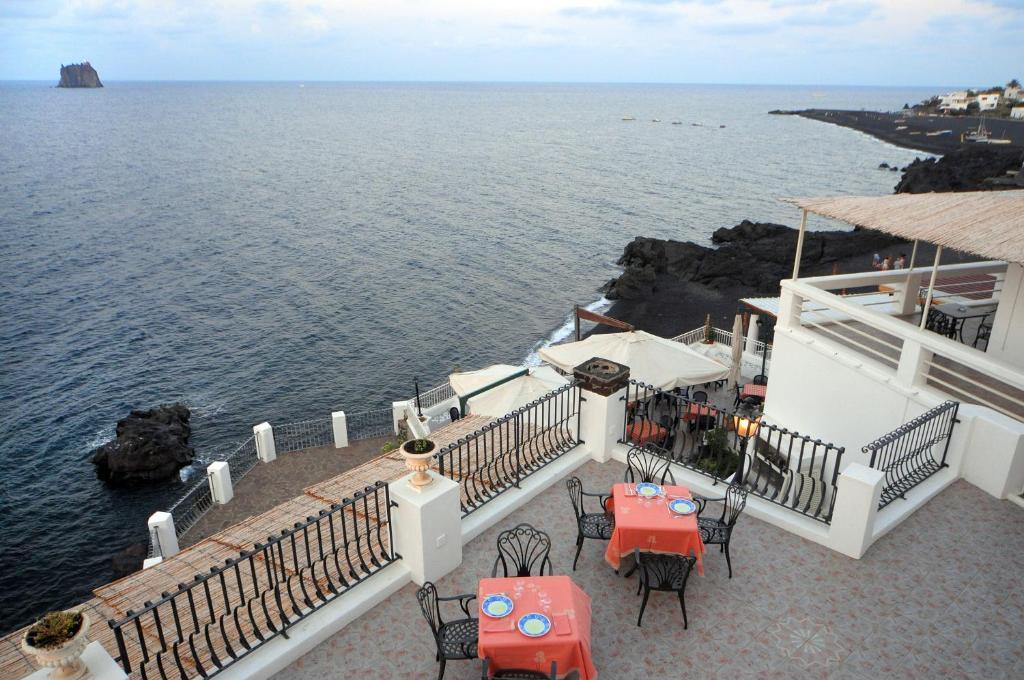 Hotel Villaggio Stromboli - Isola Di 斯特龙博利 外观 照片