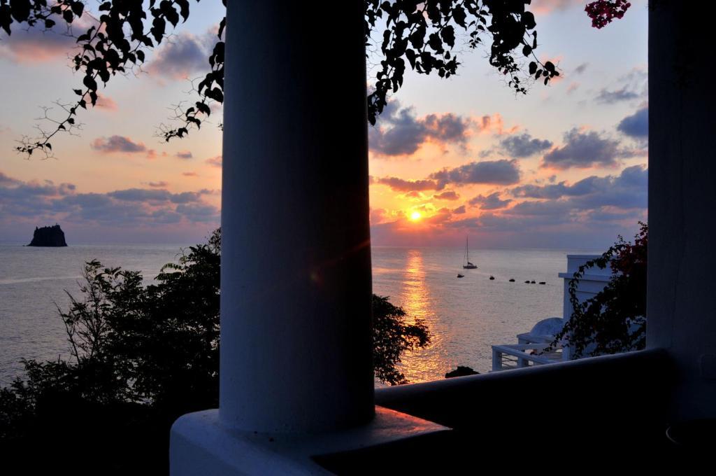 Hotel Villaggio Stromboli - Isola Di 斯特龙博利 外观 照片