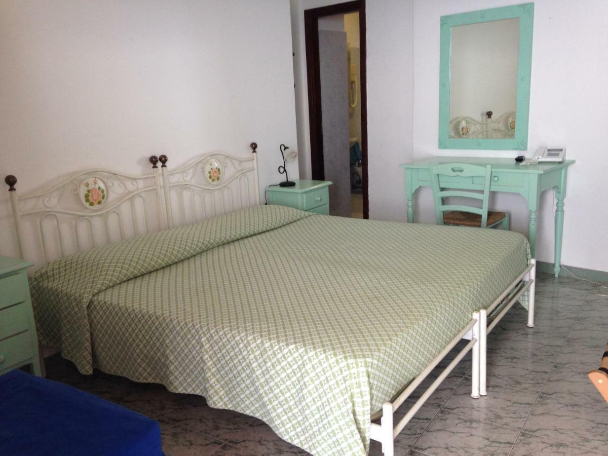 Hotel Villaggio Stromboli - Isola Di 斯特龙博利 外观 照片